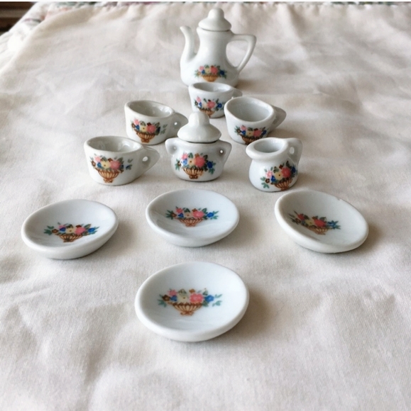 Vintage Miniature 13 Piece Floral Tea Set - Picture 1 of 7